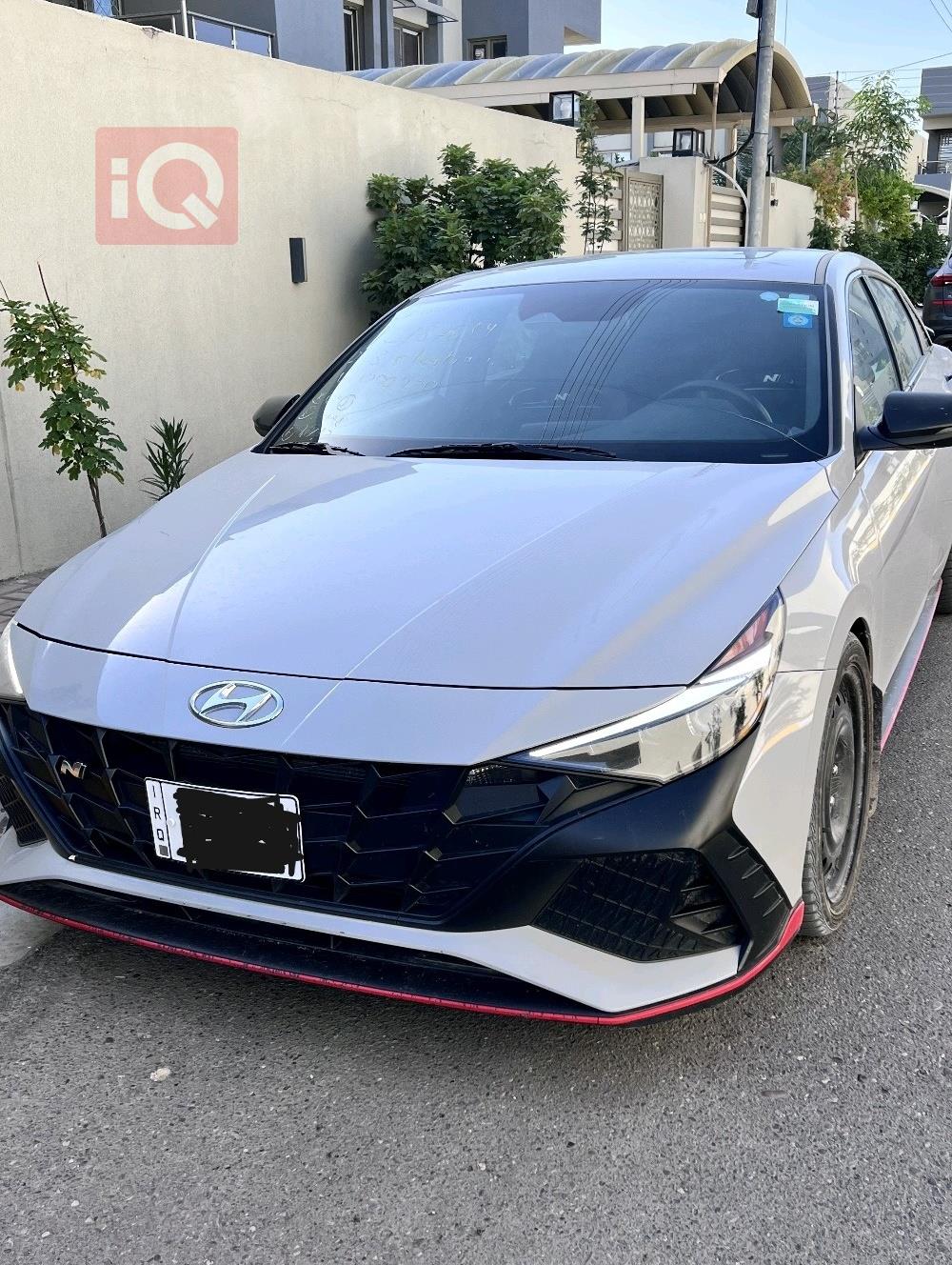 هیوندای ئەلەنترا